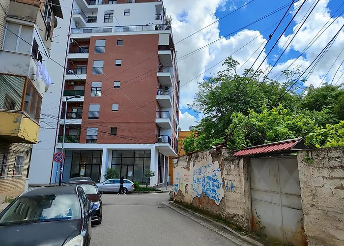 Appartement Enes Tirana